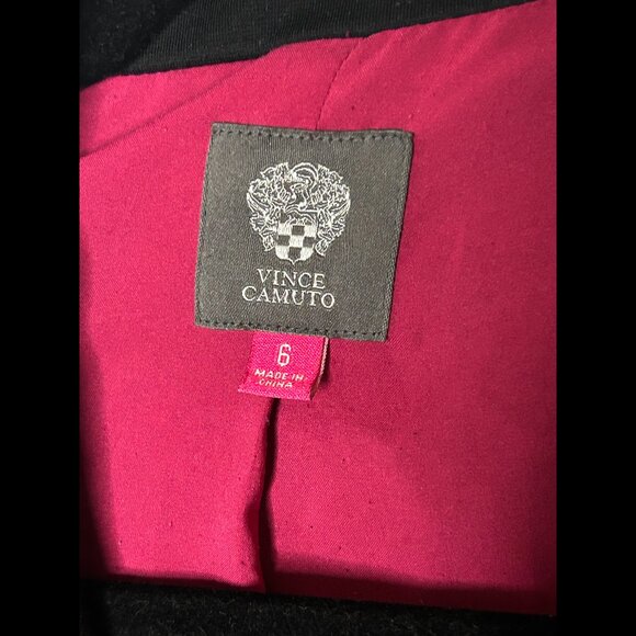 VINCE CAMUTO Ruched Fitted Black Blazer with Hot Pink Lining Size 6 - Picture 3 of 4